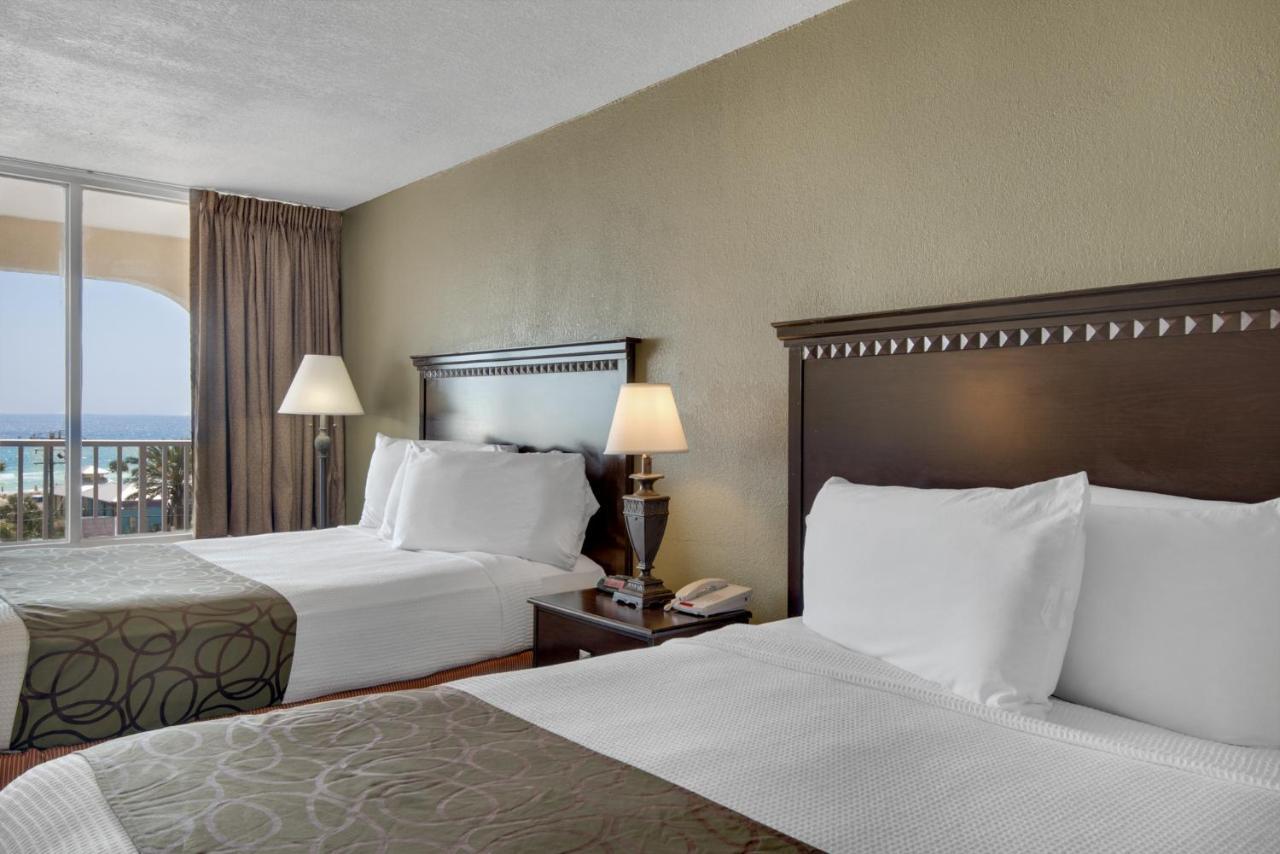 Baymont By Wyndham Panama City Beach Bagian luar foto