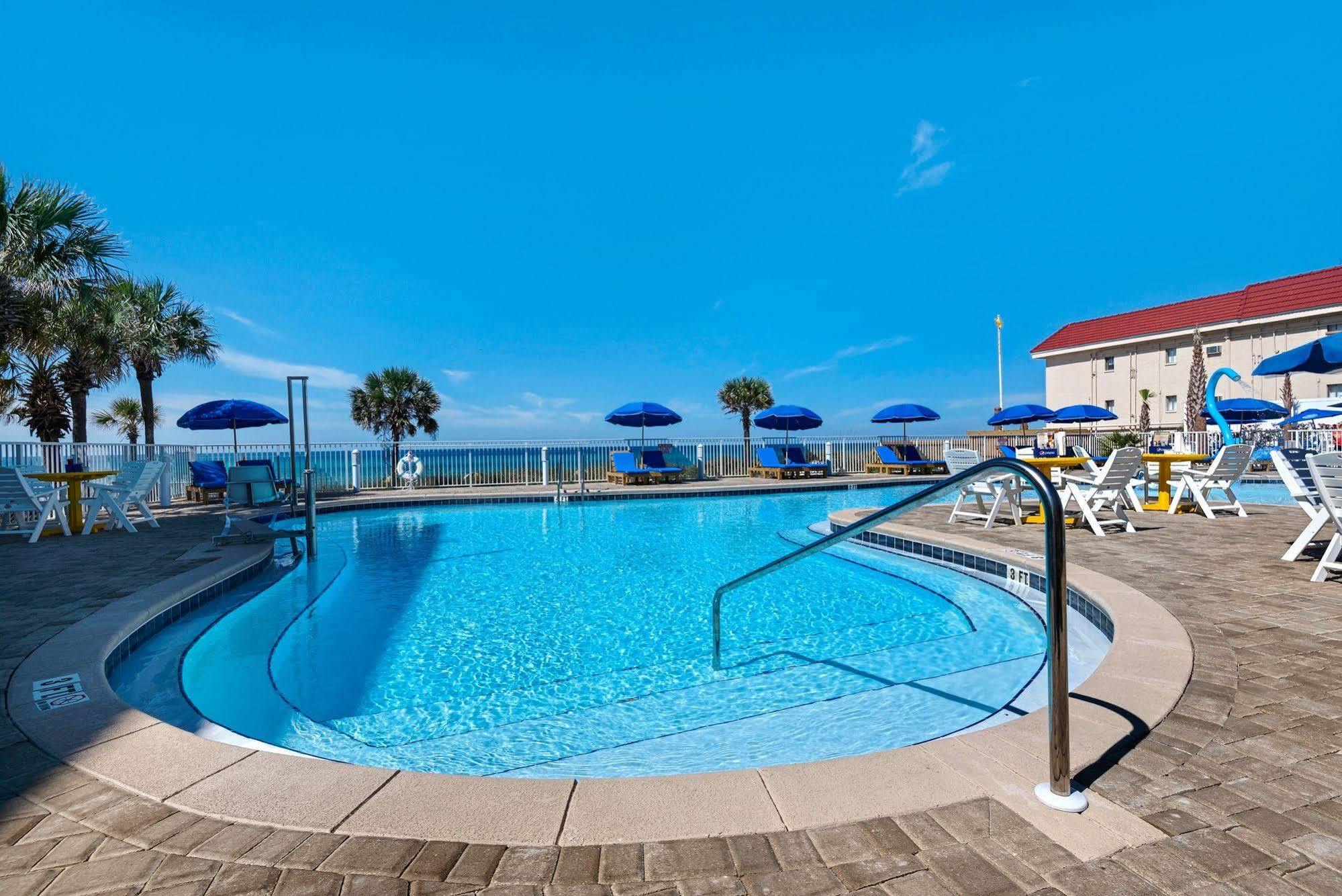 Baymont By Wyndham Panama City Beach Bagian luar foto